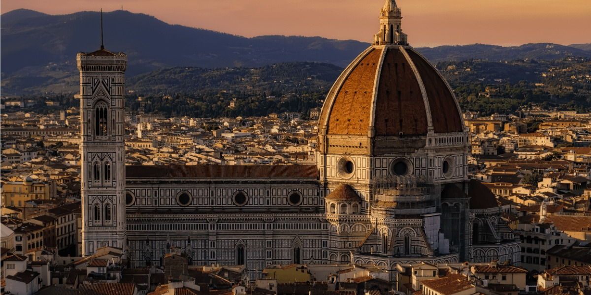 Golden Hour in Florence — Why Evening Is the Best Time to Fall in Love With This City